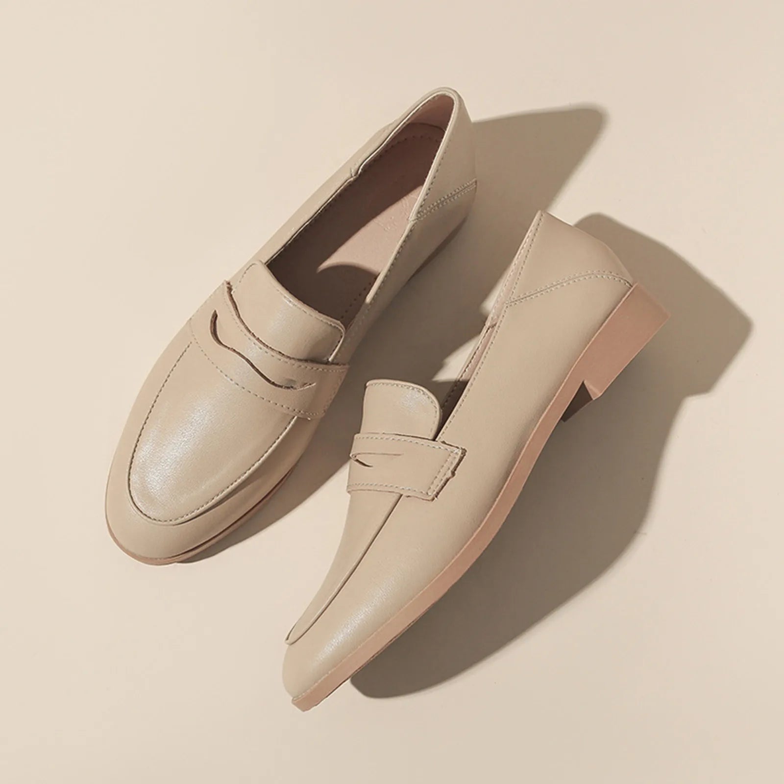 Mocassin crème femme