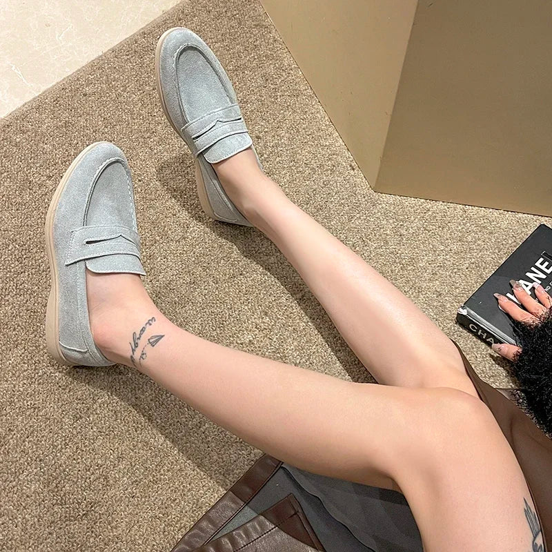 Mocassin croute cuir femme